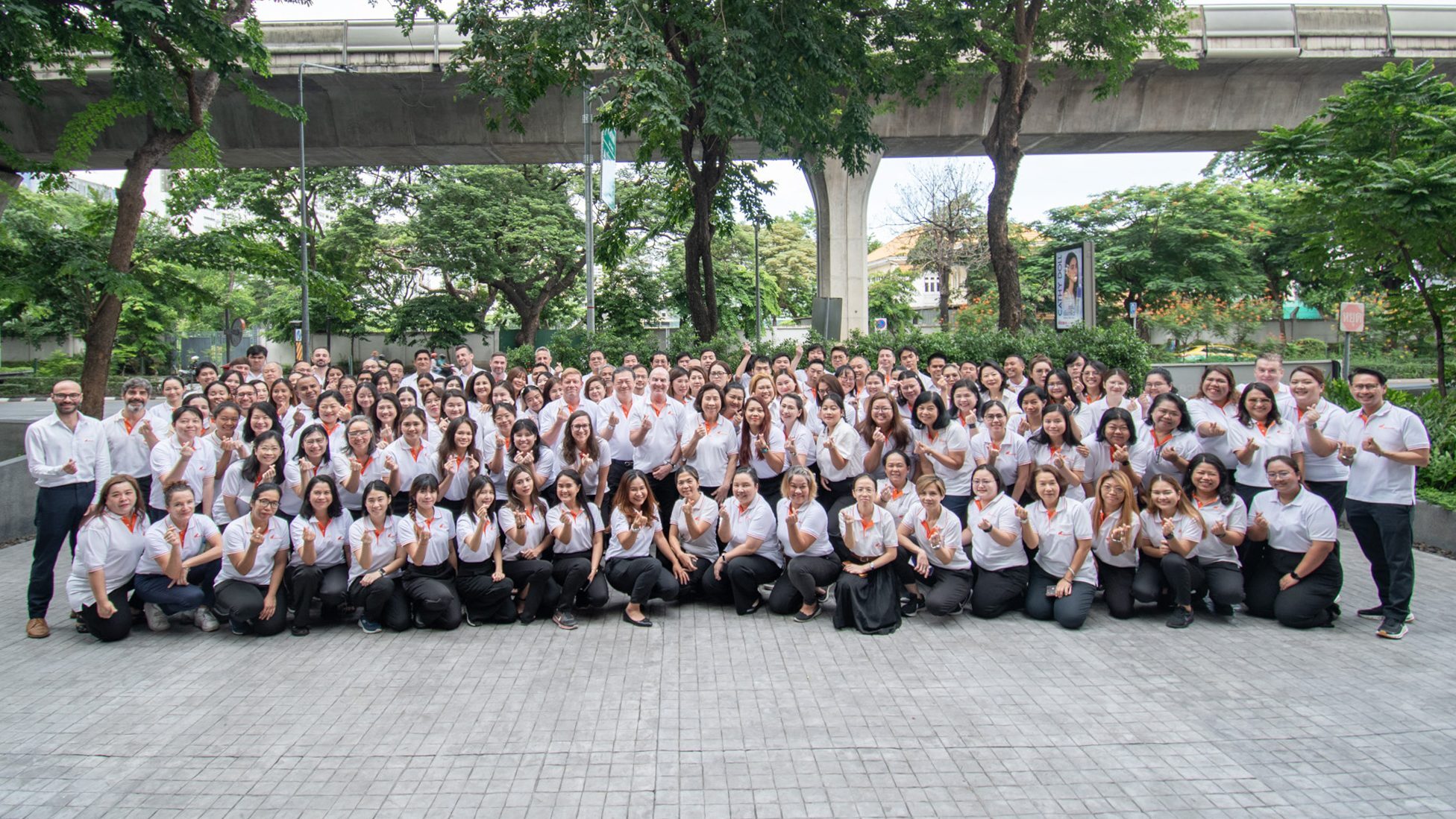 Asian Trails Thailand Team