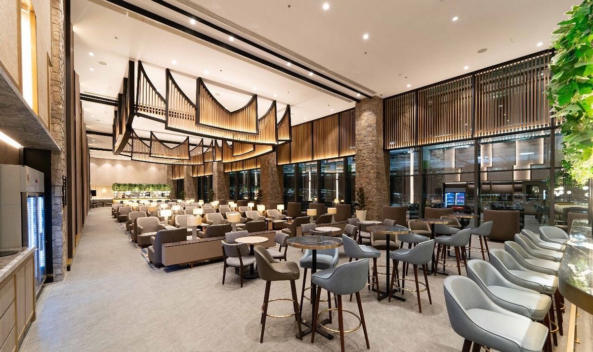 The Saphire Plaza Premium Lounge